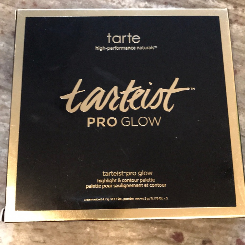 Tarteist pro glow highlight and contour palette